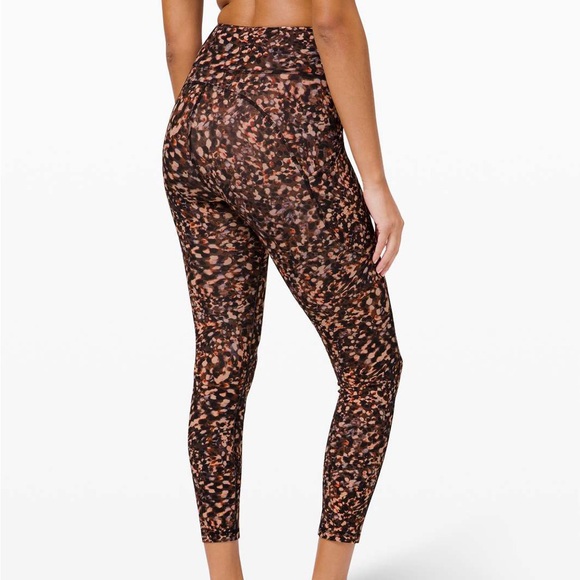 Lululemon Invigorate High-Rise Tight 25” Motion Flux Multi Polkadot 6 Pickleball - Picture 3 of 15